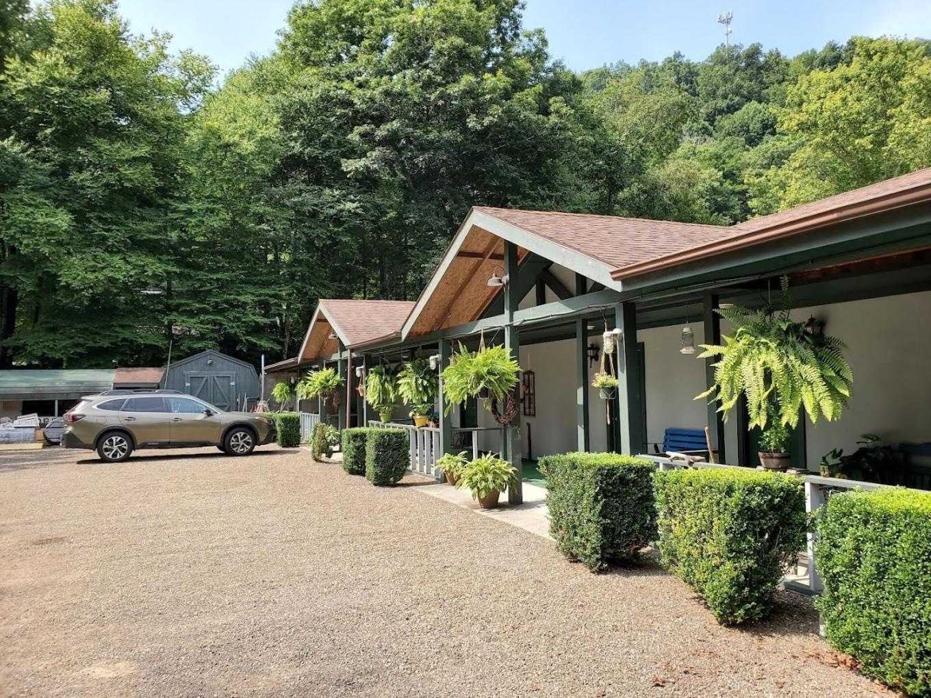 Busick Lodge At Mount Mitchell المظهر الخارجي الصورة